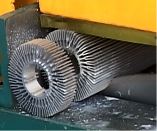 全自動切管機高度自動化，大幅提升效率